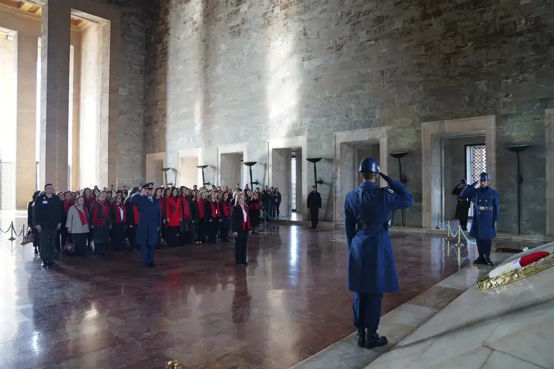 TÜKD 76. Yıl Dönümünde ATA’nın Huzurunda 5